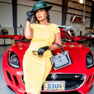 Meet your Posher, Denise